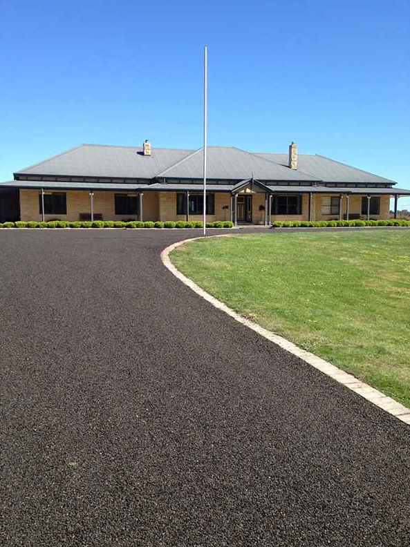 This is a photo of an asphalt driveway which has been installed by Campbellfield Road Tech